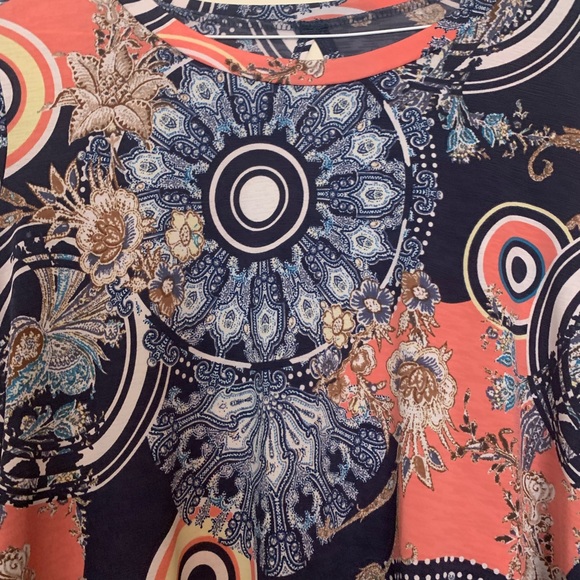 Sol RHR Tunic - Picture 2 of 2